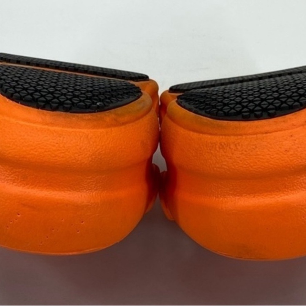 Crocs‎ Bistro Mario Batali Special Edition Clogs Orange Women 8 Men 6 (D8)